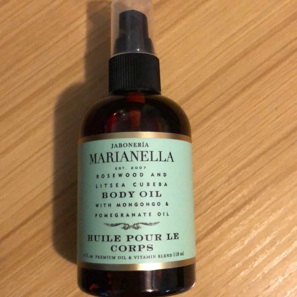 Jaboneria Marianella body oil
